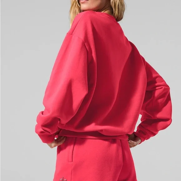 Alo Accolade Crew Neck Pullover NWT Candy Red - Picture 2 of 3